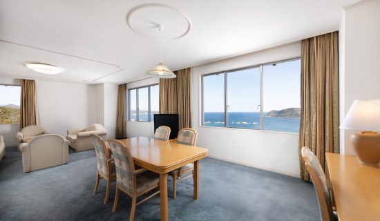 Classic Suite with 2 single beds