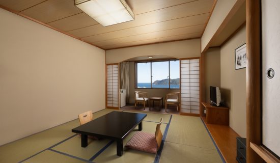 和室 オーシャンビュー